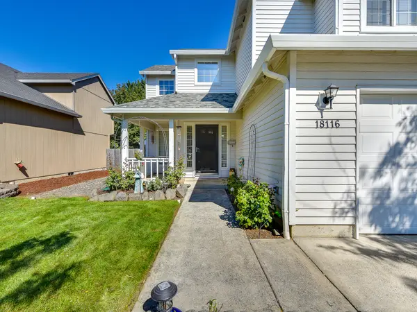 18116 SE 16th St, Vancouver, WA 98683