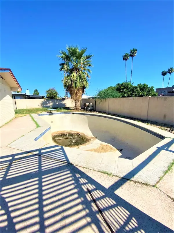 2019 E Fairfield St, Mesa, AZ 85213