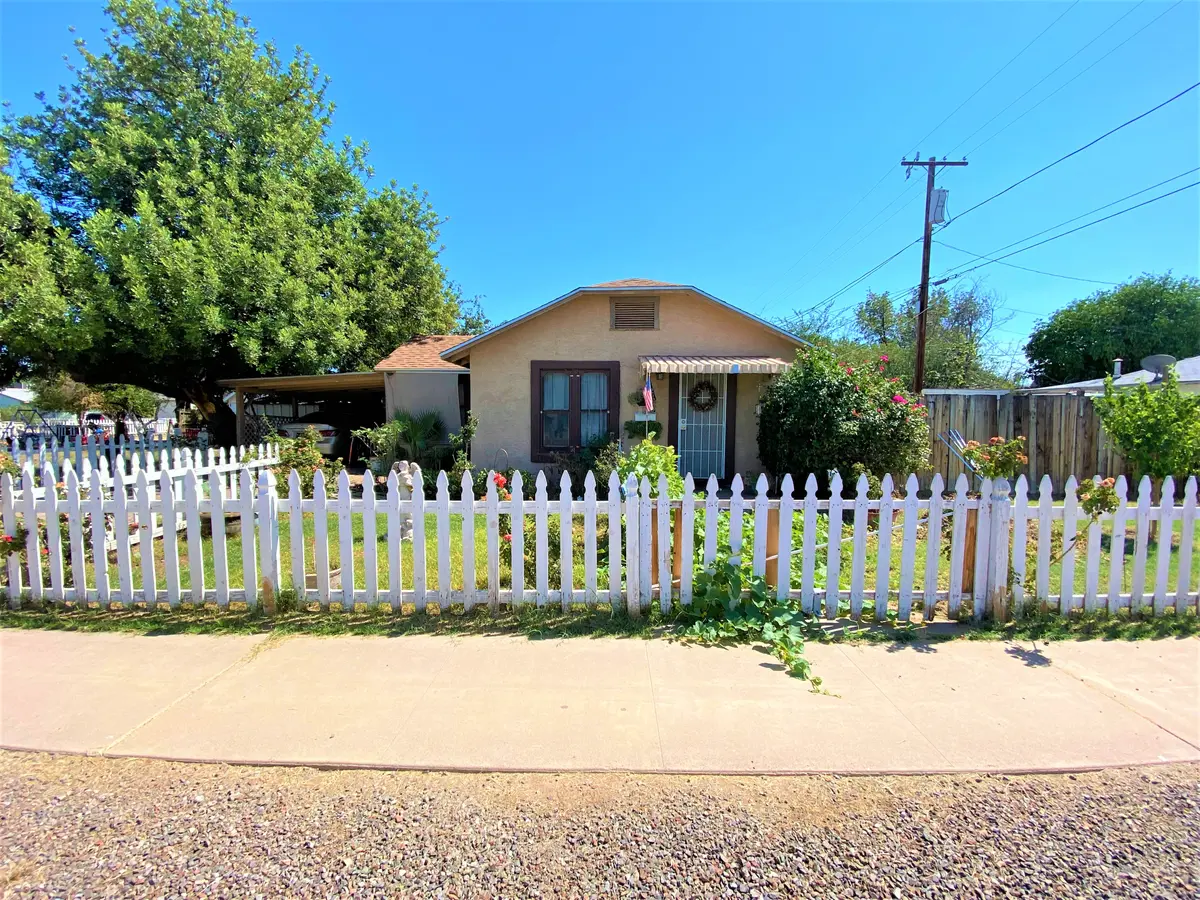 7219 N 55th Dr, Glendale, AZ 85301