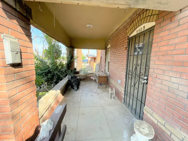 2125 W Jefferson St, Phoenix, AZ 85009