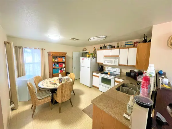 13520 W Canyon Creek Dr, Surprise, AZ 85374