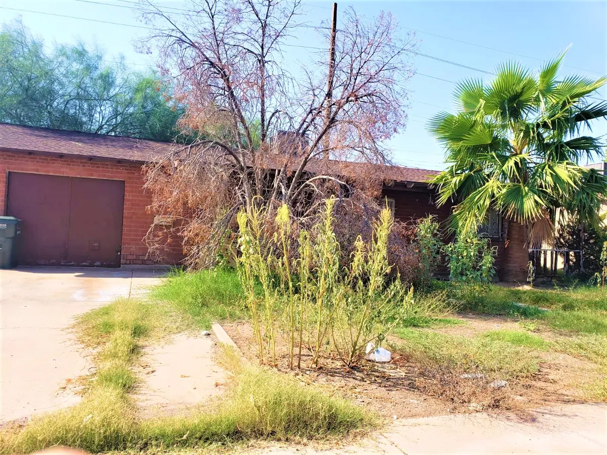 4753 W Crittenden Ln, Phoenix, AZ 85031