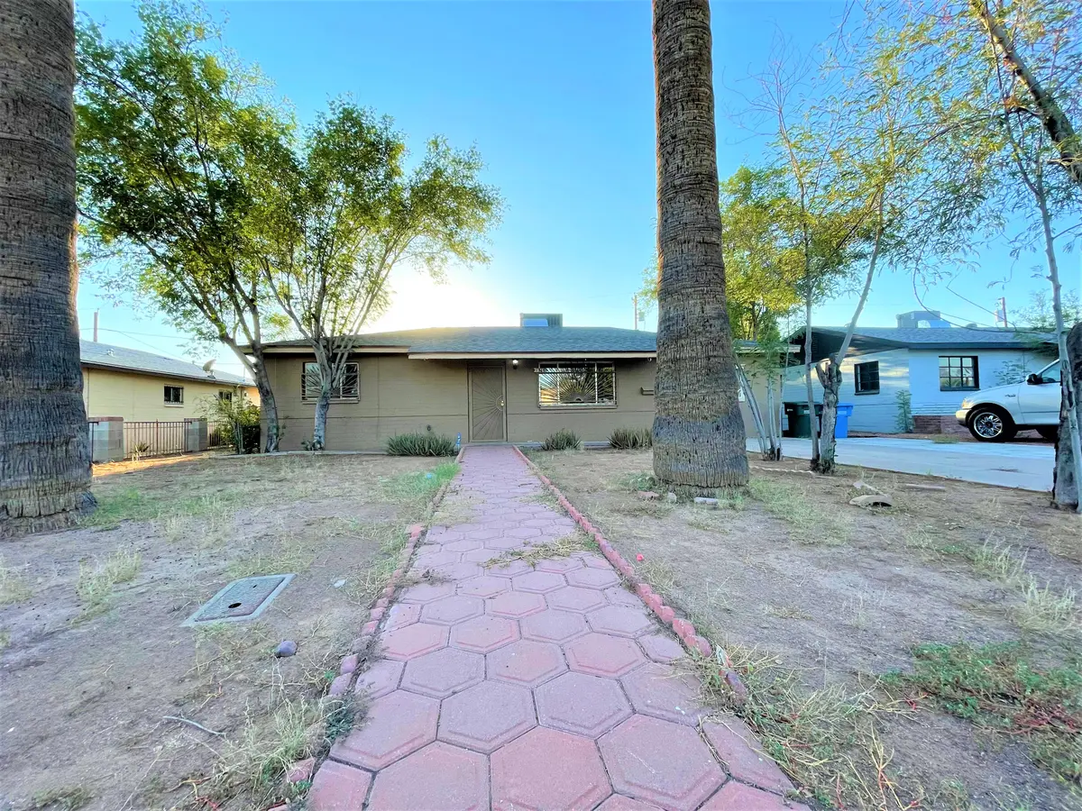 1716 N 32nd Pl, Phoenix, AZ 85008
