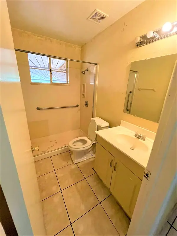1716 N 32nd Pl, Phoenix, AZ 85008