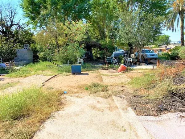 3212 W Monte Vista Rd, Phoenix, AZ 85009