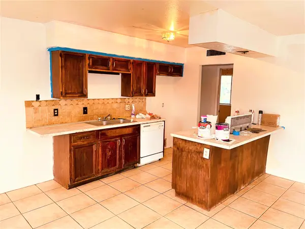 8808 W Cinnabar Ave, Peoria, AZ 85345