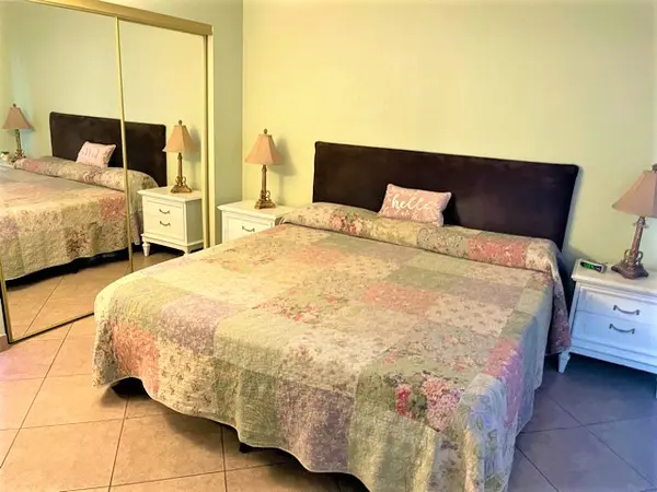 730 E Glade Ave, Mesa, AZ 85204