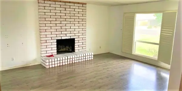 4556 W El Caminito Dr, Glendale, AZ 85302