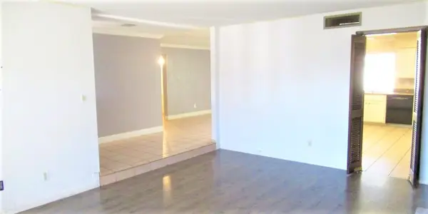 4556 W El Caminito Dr, Glendale, AZ 85302
