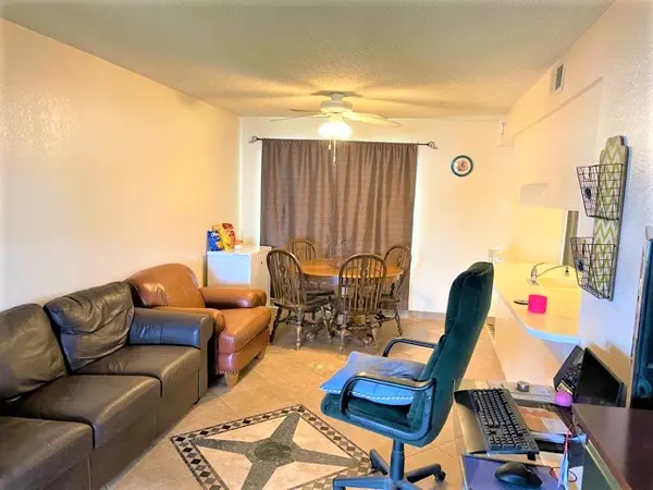 730 E Glade Ave, Mesa, AZ 85204