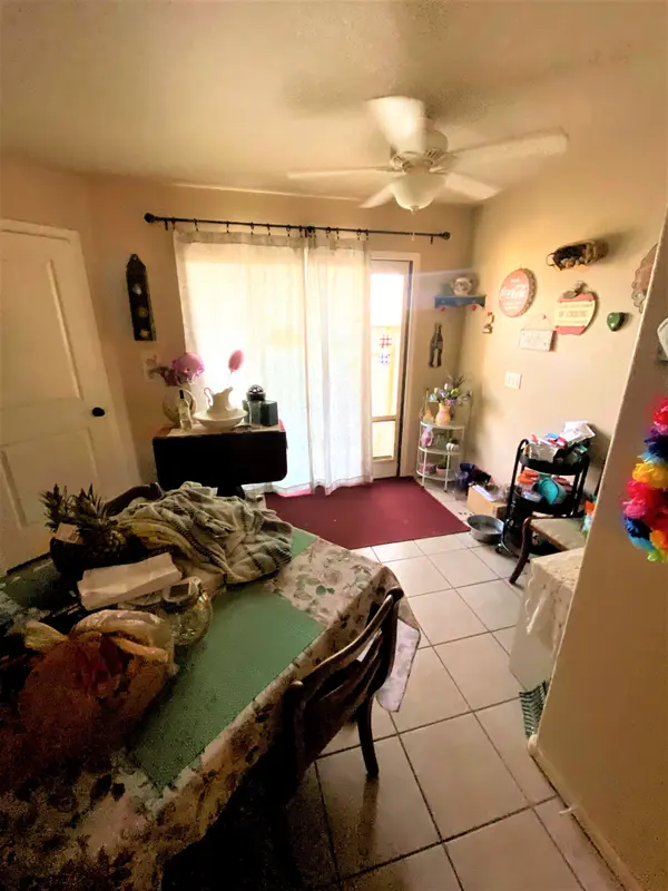 7801 N 44th Dr #1075, Glendale, AZ 85301