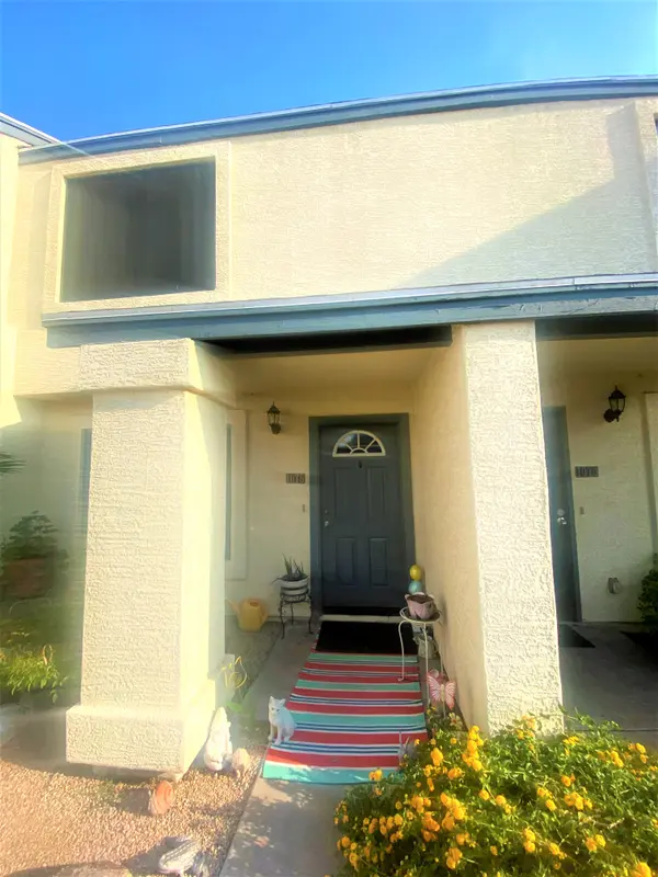 7801 N 44th Dr #1075, Glendale, AZ 85301