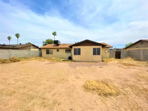 5614 W Michelle Dr, Glendale, AZ 85308