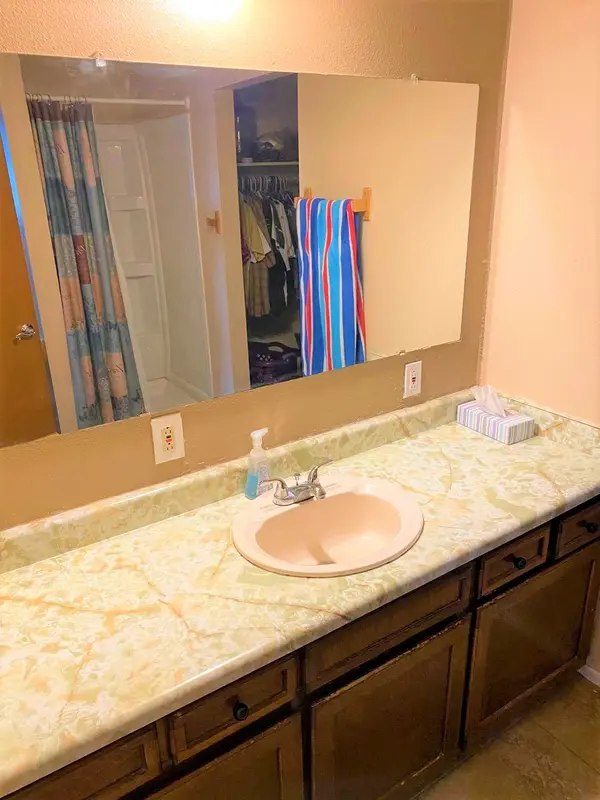721 E Navajo Ave, Apache Junction, AZ 85119