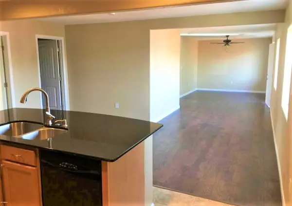 8311 W Edwards St, Peoria, AZ 85345