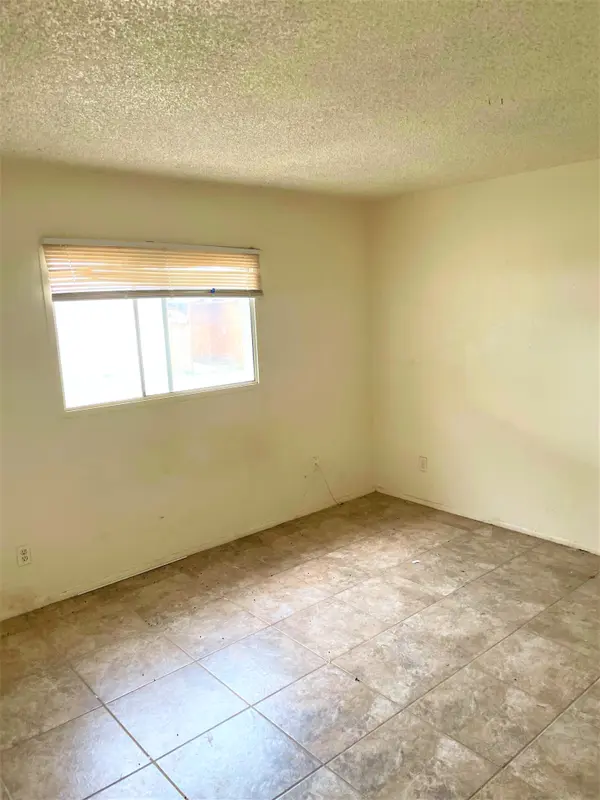 7702 W Weldon Ave, Phoenix, AZ 85033