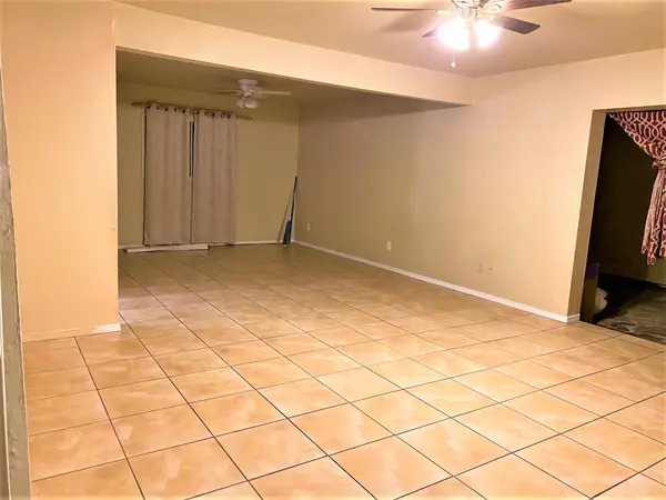 8123 W Whitton Ave, Phoenix, AZ 85033