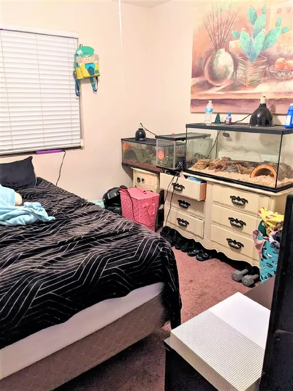 9033 W El Caminito Dr, Peoria, AZ 85345