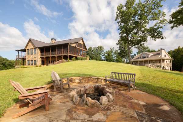 348 Gold Flume Way, Cleveland, GA 30528