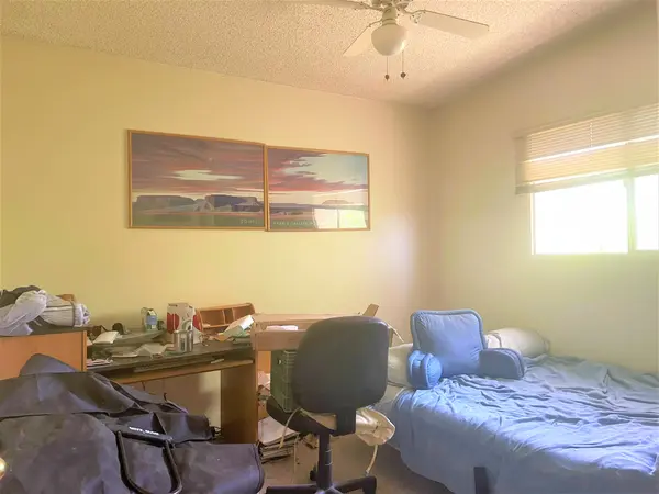 3617 E Paradise Dr, Phoenix, AZ 85028