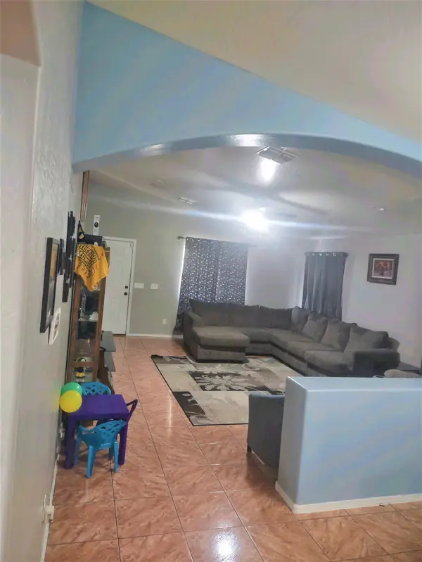 3605 W Polk St, Phoenix, AZ 85009