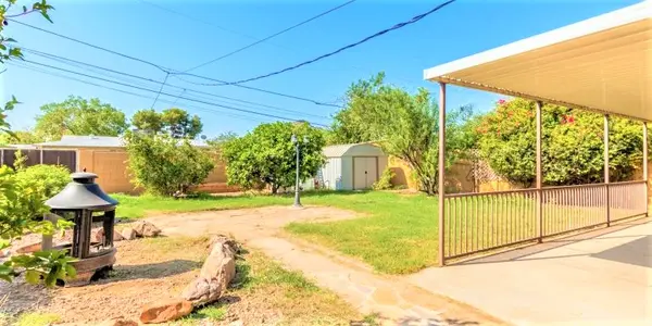 2843 E Blanche Dr, Phoenix, AZ 85032