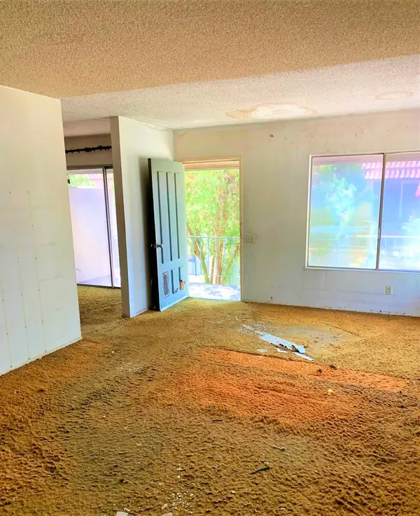 5617 S Clambake Bay Ct #E, Tempe, AZ 85283