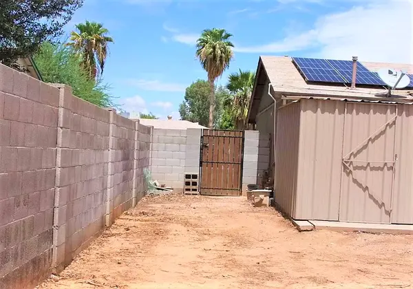 4349 E Charleston Ave, Phoenix, AZ 85032