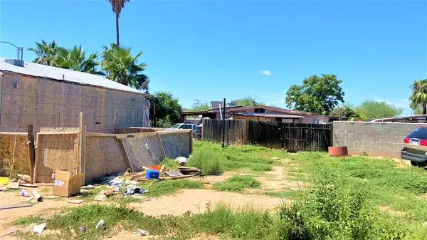 2944 E Escuda Rd, Phoenix, AZ 85050