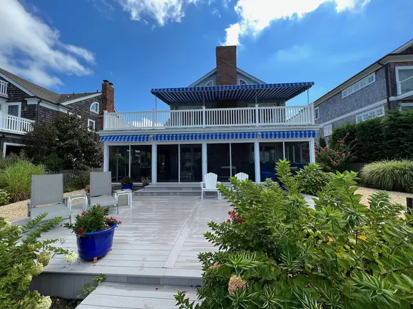 980 Barnegat Ln, Mantoloking, NJ 08738