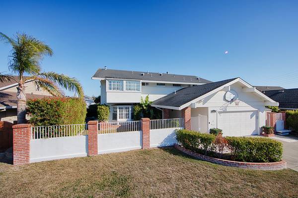 921 Lurline Dr, Foster City, CA 94404