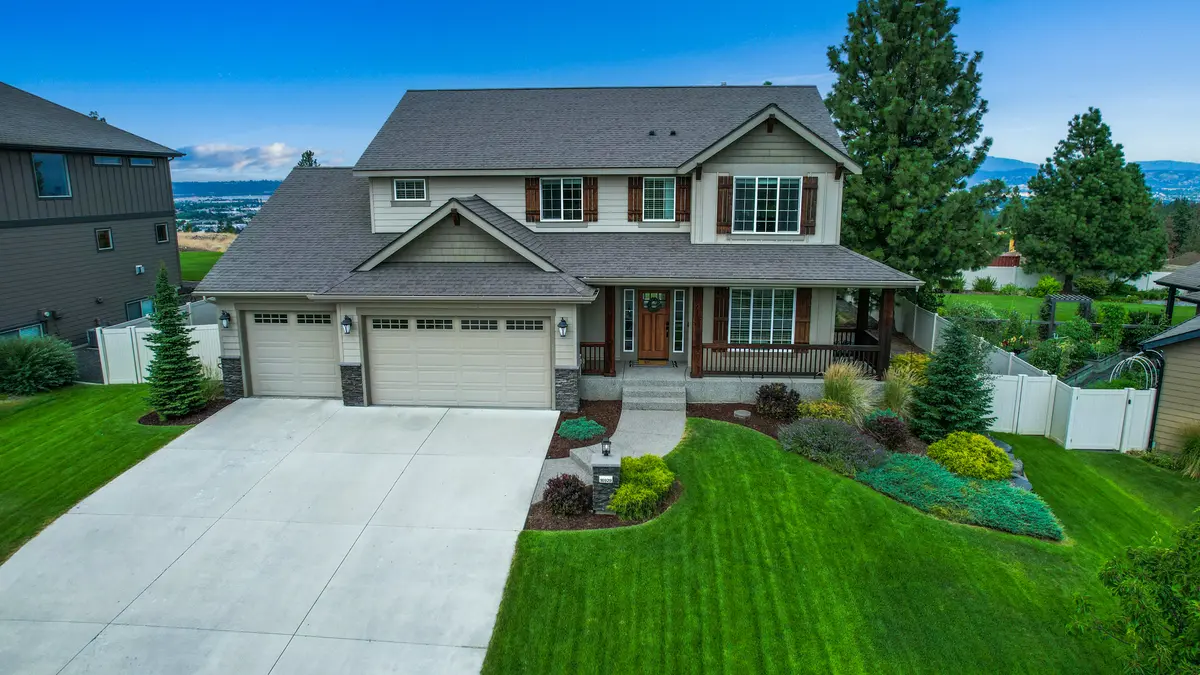 16929 E 17th Ct, Veradale, WA 99037