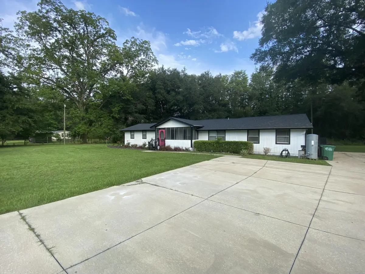 9561 Capitola Rd, Tallahassee, FL 32317