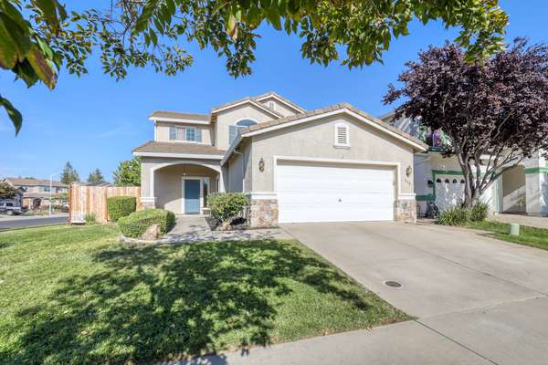 280 Warm Springs Dr, Roseville, CA 95678
