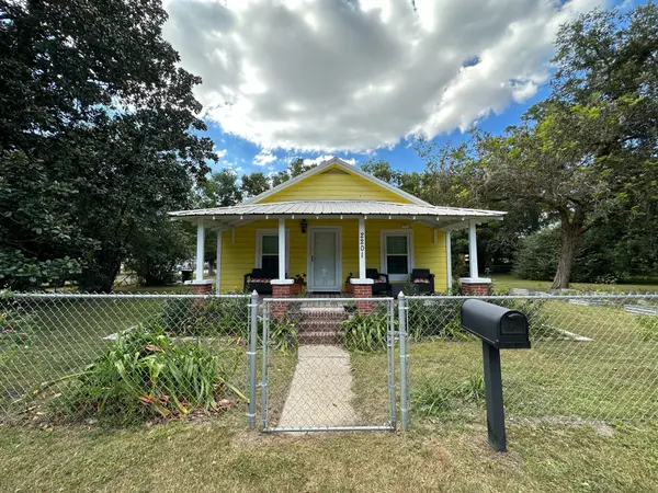2201 N T St, Pensacola, FL 32505