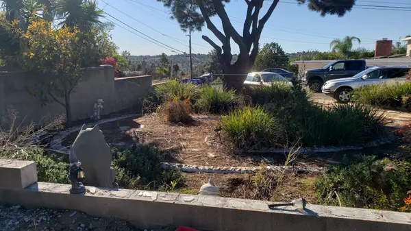 9240 Vista Dr, Spring Valley, CA 91977