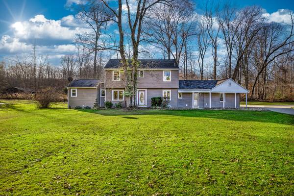 132 Landau Dr, Pulaski, PA 16143