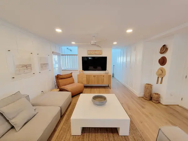 112 W Richmond Ave, Wildwood, NJ 08260