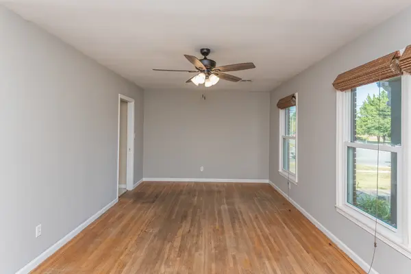 5595 Leesway Blvd, Pensacola, FL 32504