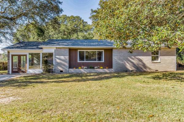 Pensacola, FL 32514,11511 Chemstrand Rd