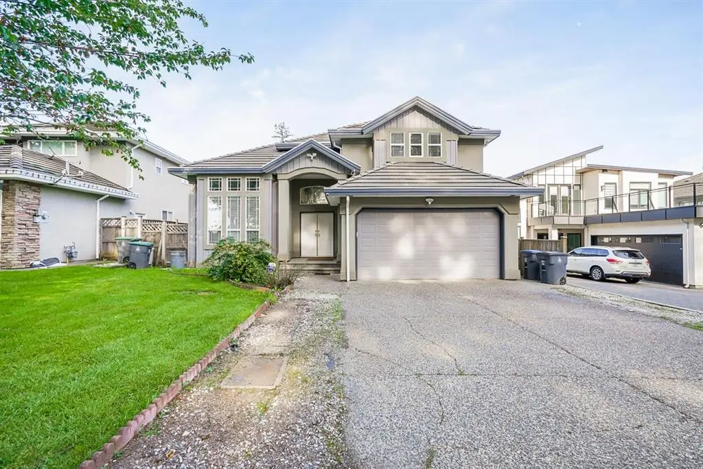 8230 156 St, Surrey, BC V3S 3R7