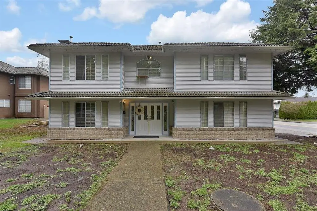 8010 166 St, Surrey, BC V4N 0H1