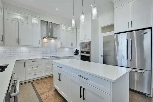 154 A St, Surrey, BC V3S
