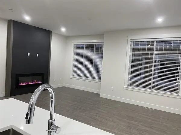 8033 166B St #28, Surrey, BC V4N 0G7