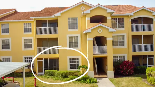 4690 St Croix Ln #414, Naples, FL 34109