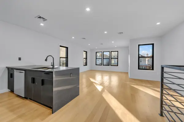 935 E 31st St #2, Brooklyn, NY 11210