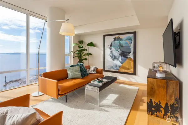 121 Stewart St #1705, Seattle, WA 98101