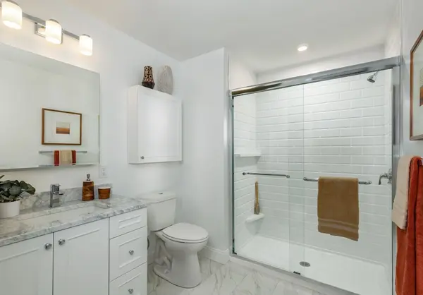 259 Independence Dr, Chestnut Hill, MA 02467