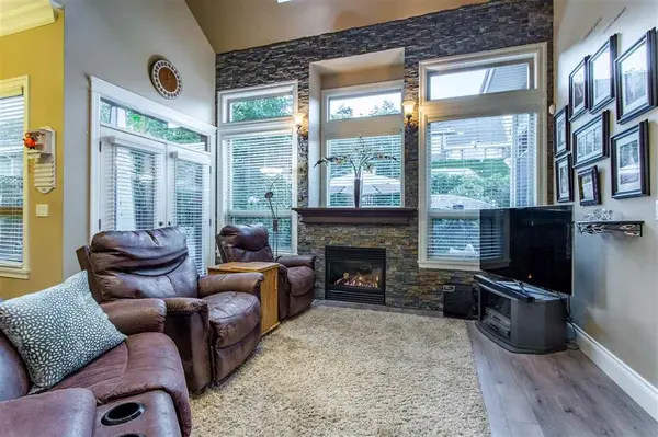 8425 171A St, Surrey, BC V4N 0A9
