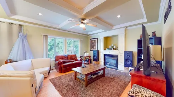 16743 86 Ave, Surrey, BC V4N 5N4